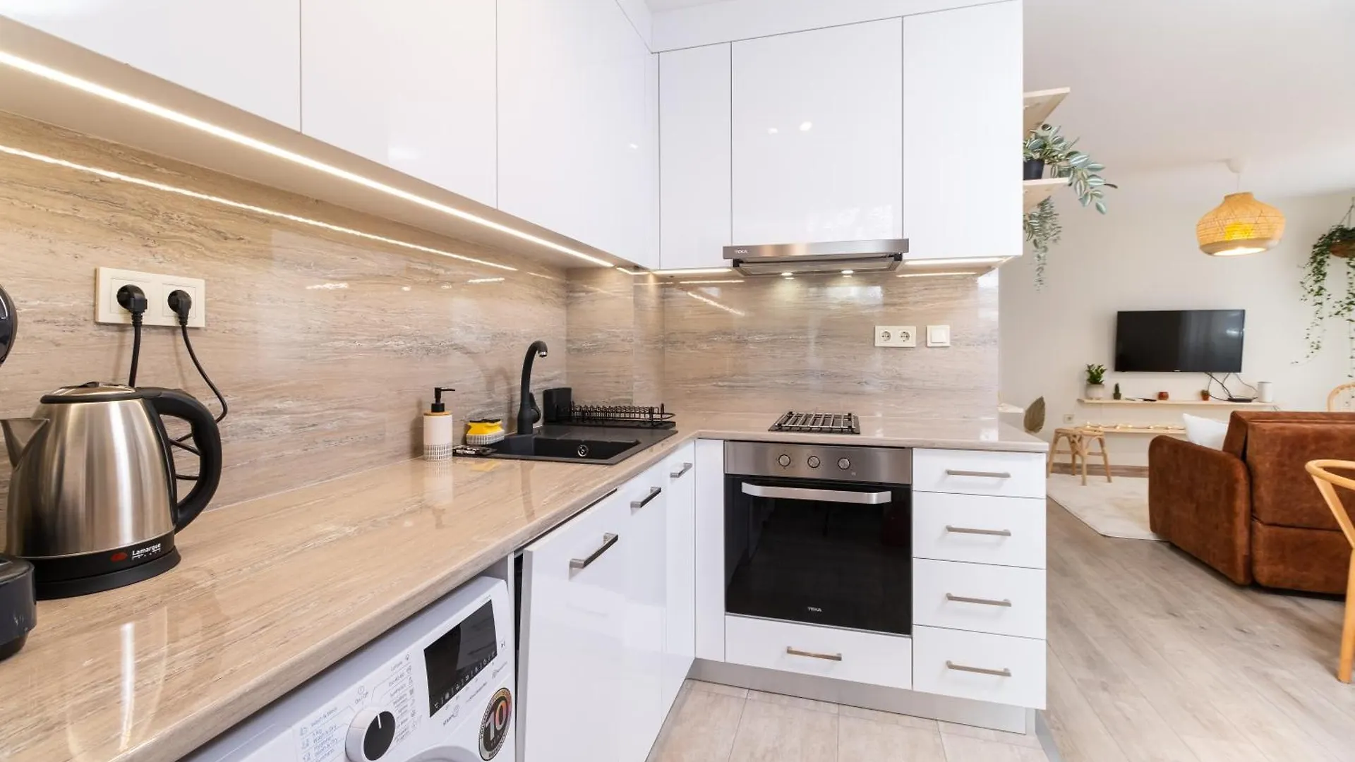 Stylish One-Bedroom Apartment Plovdiv